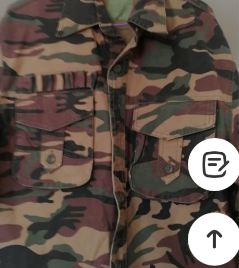 男式迷彩服肩宽49cm,胸围114cm,衣...