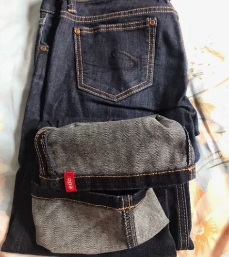 edc牛仔裤，裤脚卷边放开皆可，专柜购入，...