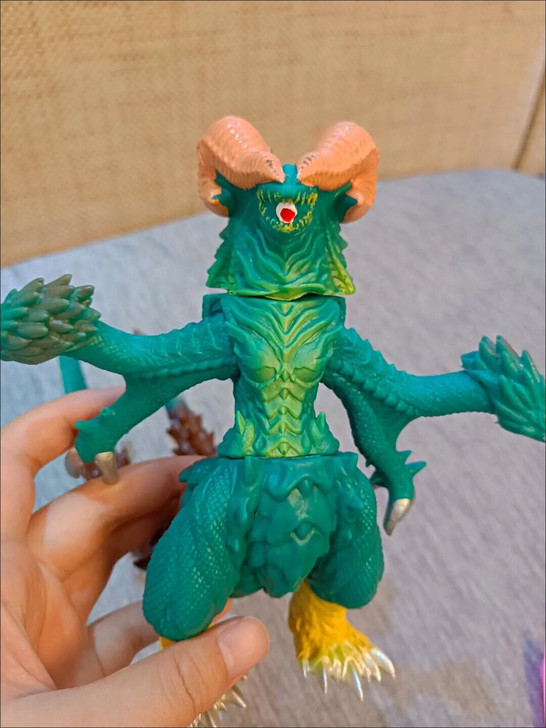 大号贾戈尔贡新款软胶奥特曼怪兽之王手办模型...