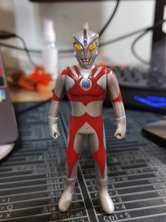 艾斯奥特曼软胶 老款