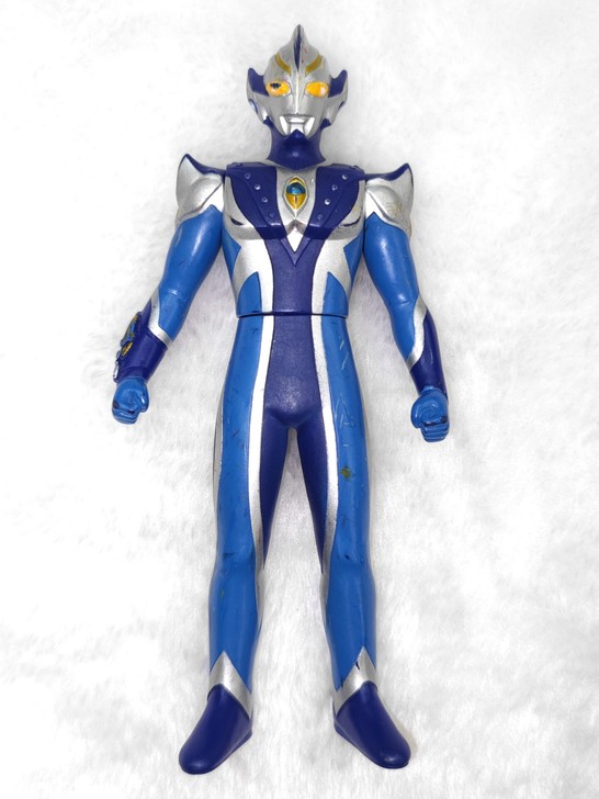 日版希卡利奥特曼17cm2006版软胶万代...