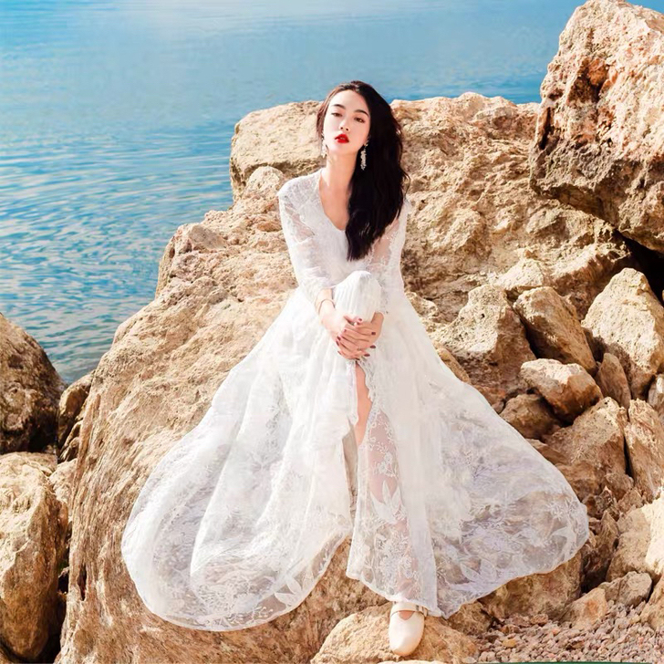 夏季新款钩花镂空蕾丝海边度假沙滩仙女长裙