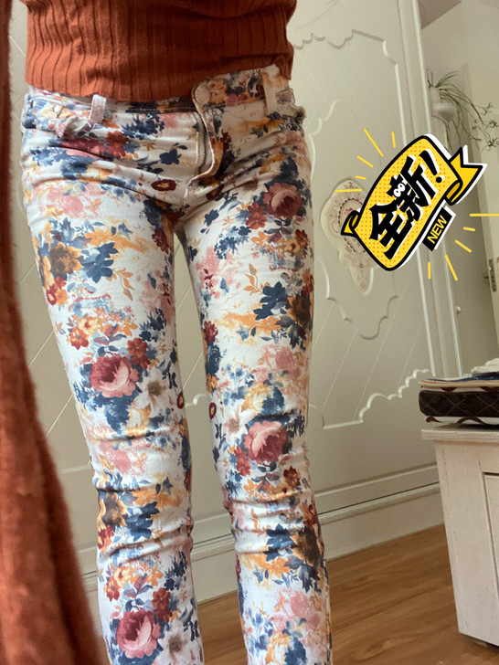 长裤，外穿。2尺4以里腰围都可以穿，多款花...