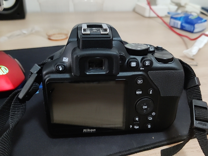 新手入门机尼康d3500，镜头AF-P D...