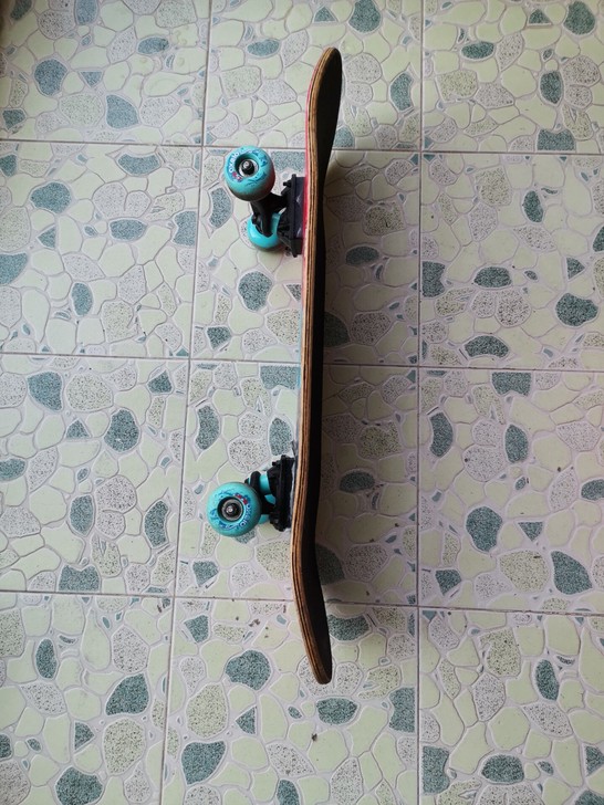滑板玩具少年玩具轮滑极限运动