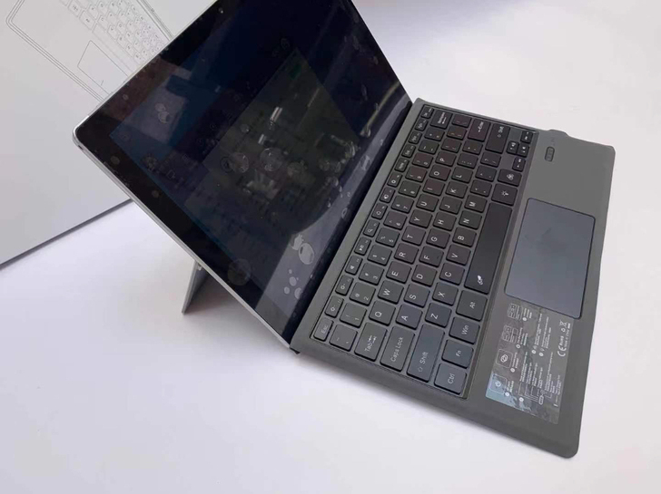 surface pro4顶配LG屏