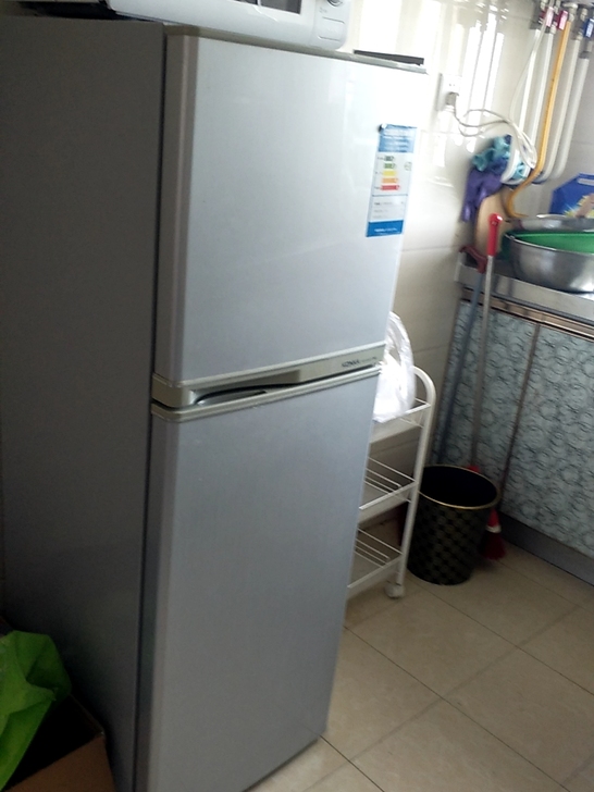 转手原因 搬家，新旧程度 八成新