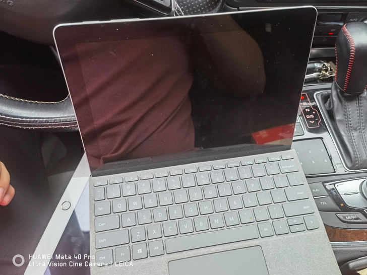 微软surface go买回来没用超过十次...