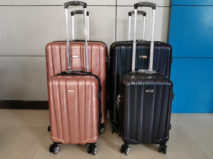 全新品牌箱20寸和29寸，外贸出口多余部分...