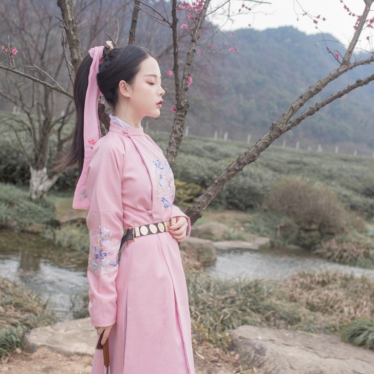 #已绝版 全新吊牌在 素羽华裳汉服 女圆领...