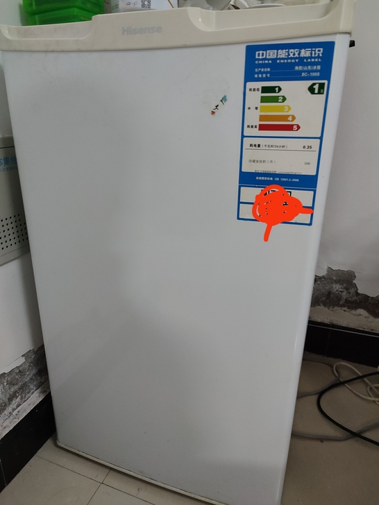 海信BC100S九成新，100L冷藏加冷冻...