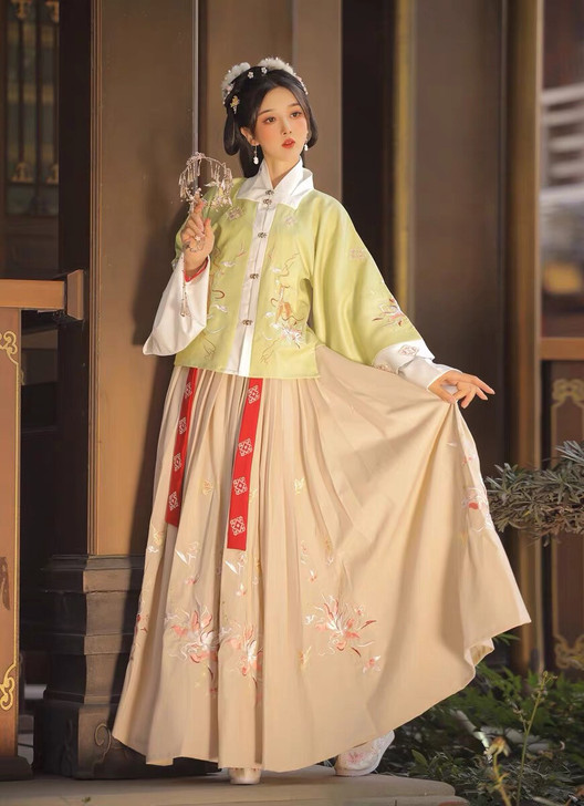 玉术汉服，全套，仅试穿。