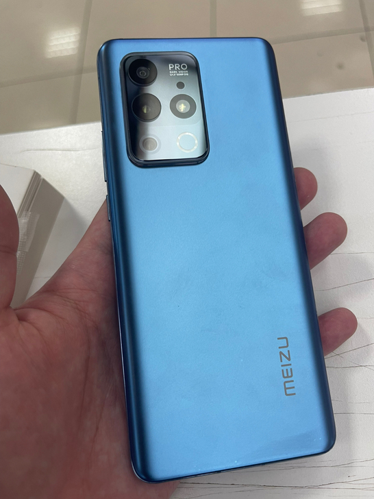 魅族18pro   12g运行   256...