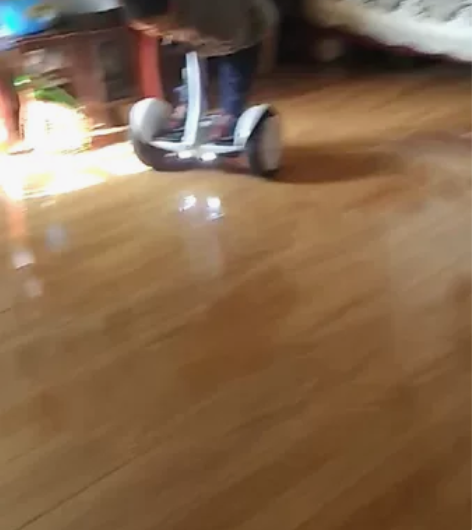 豹行龙吟10寸平衡车 带蓝牙 可联手机  ...