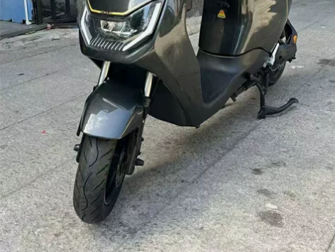 全新台铃黄牌电动车，六个全新电池，9月14...