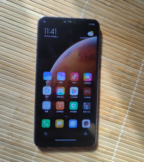 自用小米8青春版lite，换过屏幕，橙色9...