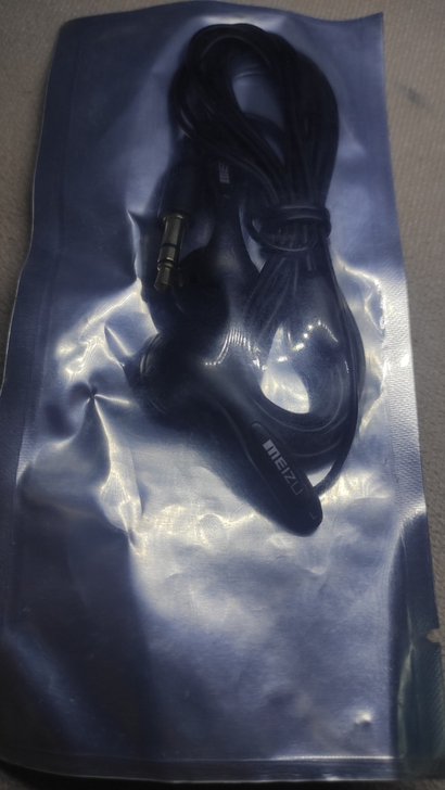 魅族pt700耳机，全新未拆封，绝版货，本...