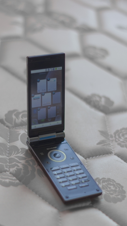 夏普SH7218电信版