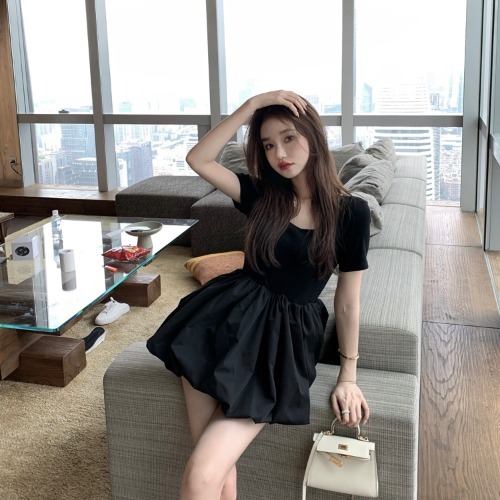 蓬蓬裙子夏季收腰显瘦白色连衣裙女2020新...