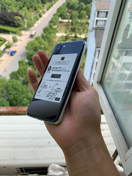 夏普Aquos R2,4+64,成色极其好...