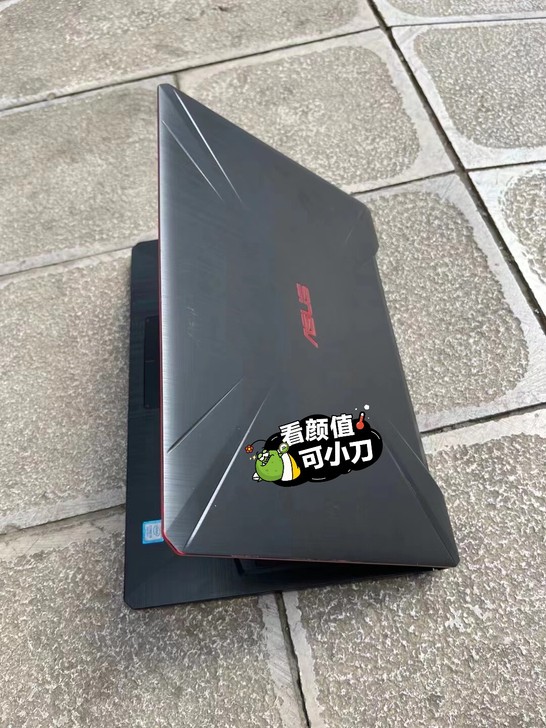 华硕飞行堡垒 FX80G I7-8750H...