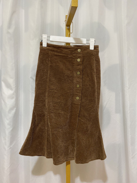 【爱客】咖色灯芯绒鱼尾裙