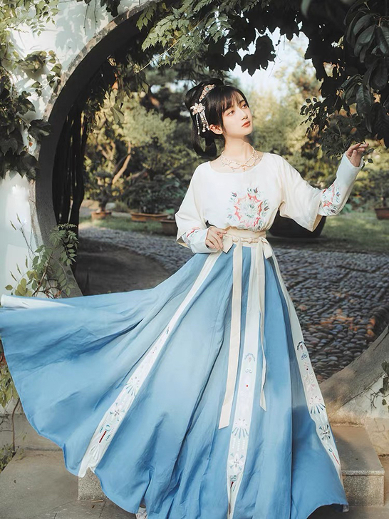 艺缕原创坦领汉服女三件套两片式齐腰襦裙半臂...