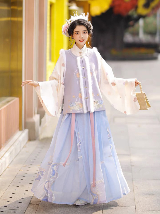 流烟昔冷-哟哟 全套汉服