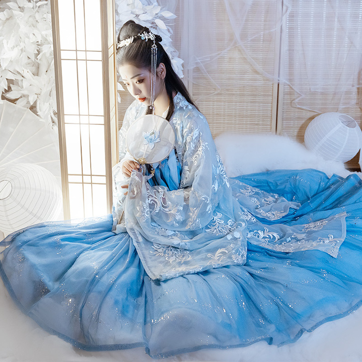 墨子研 民族装舞台装 云汐梦 墨子研 原创...