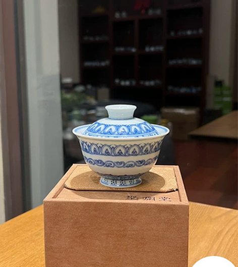 稀缺货，愚公坊聚澜堂青花点工宝相纹两才元宝...