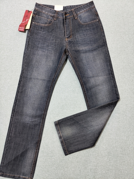 专柜下架品牌男款牛仔裤男式休闲牛仔裤各种品...