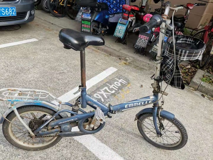 品牌车 捷安特，可折叠，买的时候900多，...