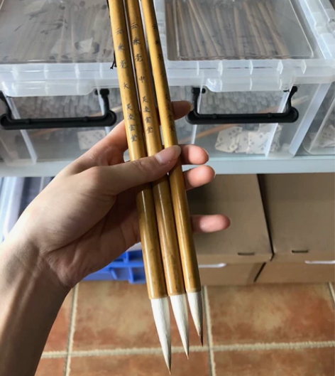 精制兼毫大中小三个号毛笔   精制兼毫采用...