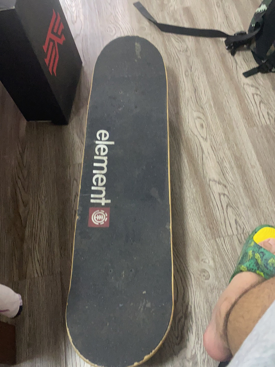 element滑板板面    换了一个贵的...