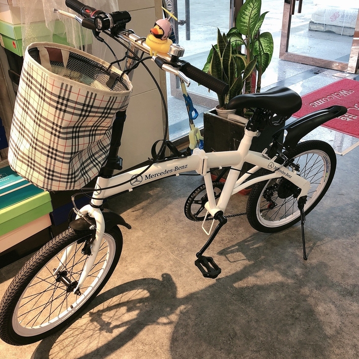 #节后鱼生#奔弛4s店定制车【4S店交车礼...