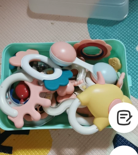 宝宝摇铃几乎全新。 感兴趣的话点“我想要”...