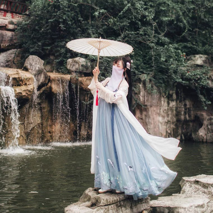 古装汉服仙鹤刺绣两件套中国风一片式齐胸襦裙...