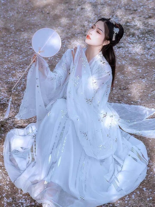 艺缕原创春夏款传统汉服女齐胸襦裙白色日常清...