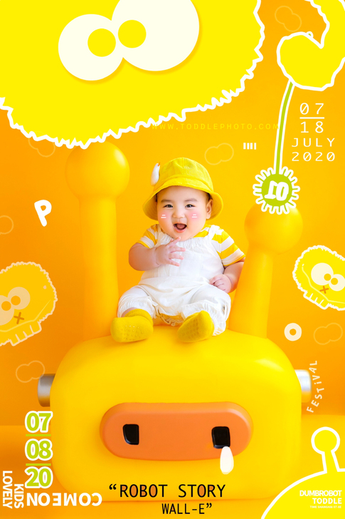 儿童拍照道具服装PSD相册版面设计