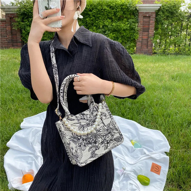 大容量手提包包女2021新款潮时尚百搭in...