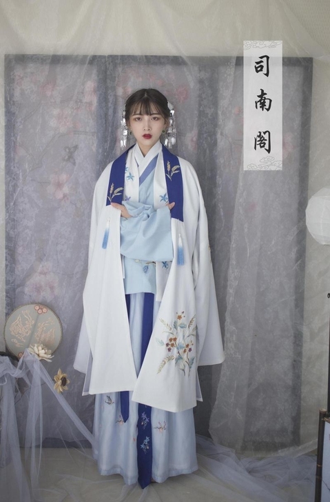 司南阁原创风回雪汉服女款明制交领上袄披风绣...