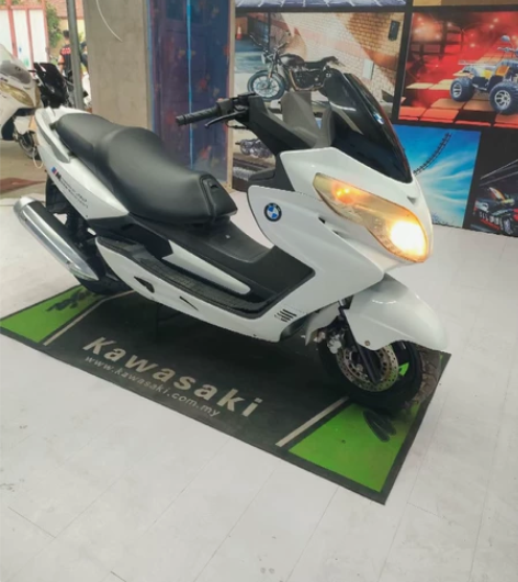 二手摩托车跑车踏板，精品宝马款t8，原版原...