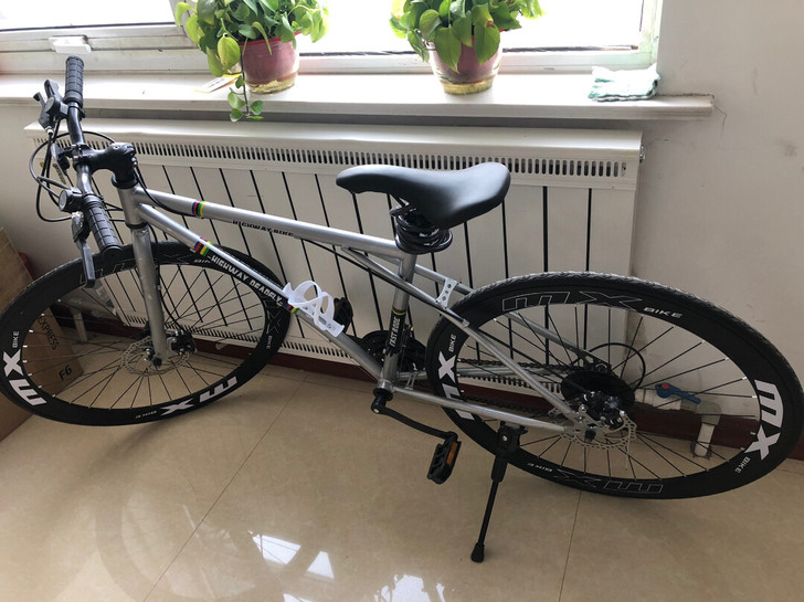 变速死飞自行车实心胎，24速60刀。只骑过...