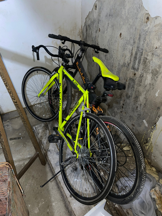 越野自行车，小几千买的，从来没骑过，998...