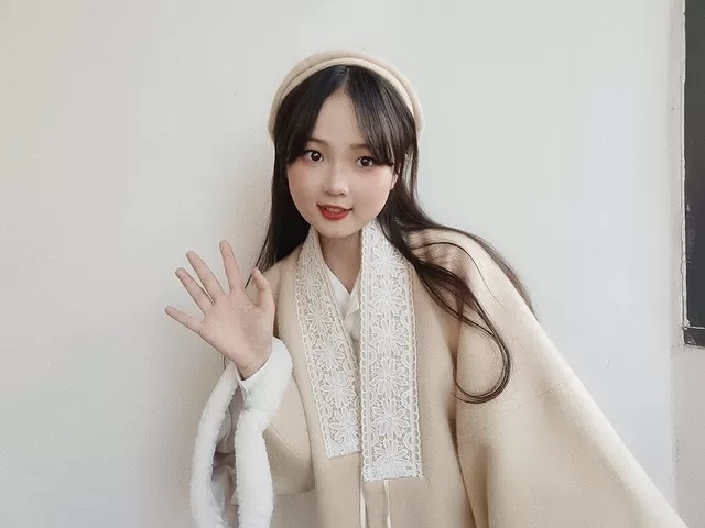 清秋集 雀归语米色汉服外套＋贝雷帽，只出去...