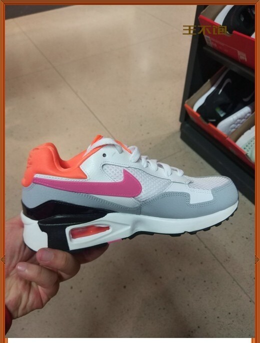 NIKE  AIR MAX运动鞋女子气垫轻...