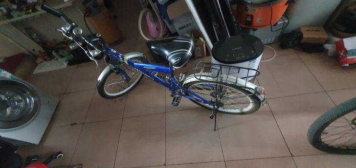 26自行车一台，自用，没任何质量问题，10...