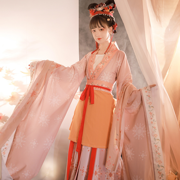 南北朝汉服。 俏佳人家的春雨。淡紫色m码超...