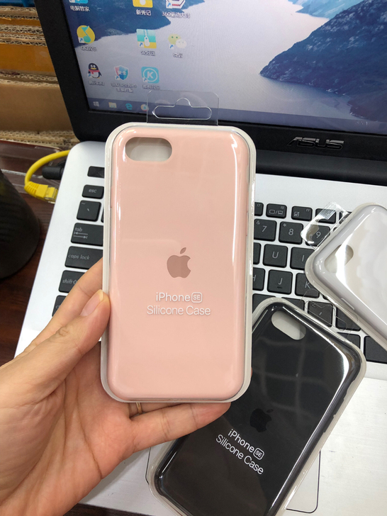 苹果 IPhoneSE2代液态硅胶手机壳官方
