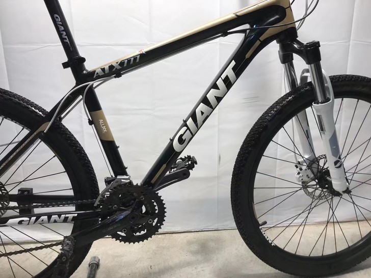 黑金版捷安特atx777！！！低价转让